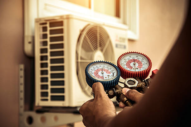 Professional Ductwork Repair technician working in Centralia, MO